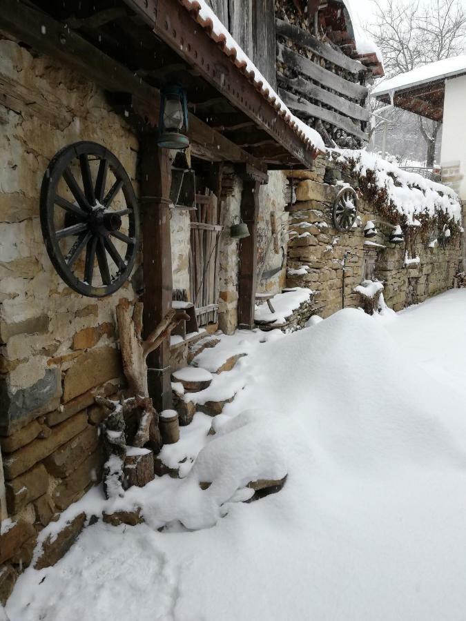 Къща За Гости Чичарите Gabrovo Exterior photo